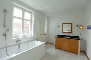 Einfamilienhaus mit 7 Zimmern in Berlin-Karlshorst von privat  – Die vollständige Adresse der Immobilie erhältst du vom Anbieter., 10318 Karlshorst, Berlin – Vorschaubild 16