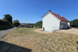 Kernsaniert und modernisiert - Ihr neues Zuhause mit Wohnkomfort auf Neubauniveau in der Eifel – 53940 Hellenthal – Vorschaubild 6