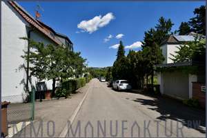Charmantes 4-Familienhaus mit Entwicklungspotenzial in begehrter Lage von Stuttgart-Süd! – Die vollständige Adresse der Immobilie erhältst du vom Anbieter., 70569 Kaltental, Stuttgart – Vorschaubild 2