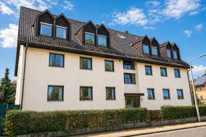Tolle Ausblicke über die Dächer von Altdorf: 4-Zimmer-DG-Maisonette-ETW mit großer West-Loggia – Die vollständige Adresse der Immobilie erhältst du vom Anbieter., 90518 Altdorf bei Nürnberg – Vorschaubild 4