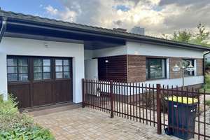 LINDEN IMMOBILIEN - wunderschöner, modernisierter Winkelbungalow im Grünen – Die vollständige Adresse der Immobilie erhältst du vom Anbieter., 12559 Köpenick, Berlin – Vorschaubild 2