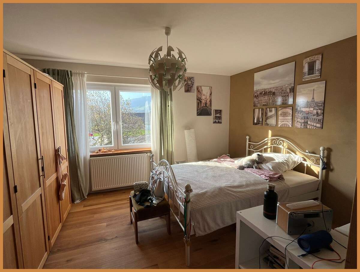 Immobilie in Biberach - Ihr neues Kapitel beginnt hier: Modernisiertes Wohnhaus mit großem Garten ! - Bild 2