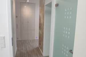 DESIGN-BUNGALOW MIT EXKLUSIVEM WINTERGARTEN, WÄRMEPUMPE & WOHNGESUNDEM RAUMKLIMA – Mintarder Weg 68, 40472 Unterrath, Düsseldorf – Vorschaubild 14