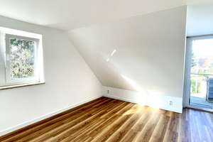 Lichtdurchflutete Maisonette-Wohnung mit Balkon und Gartennutzung im beliebten Dresden-Bühlau! – Die vollständige Adresse der Immobilie erhältst du vom Anbieter., 1324 Bühlau/Weißer Hirsch, Dresden – Vorschaubild 5