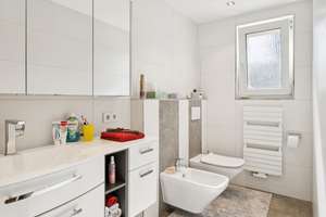 Top Kapitalanlage - Modernisiertes Zweifamilienhaus mit Nießbrauch ca. 40% unter Verkehrswert – 44143 Kaiserbrunnen, Dortmund – Vorschaubild 9