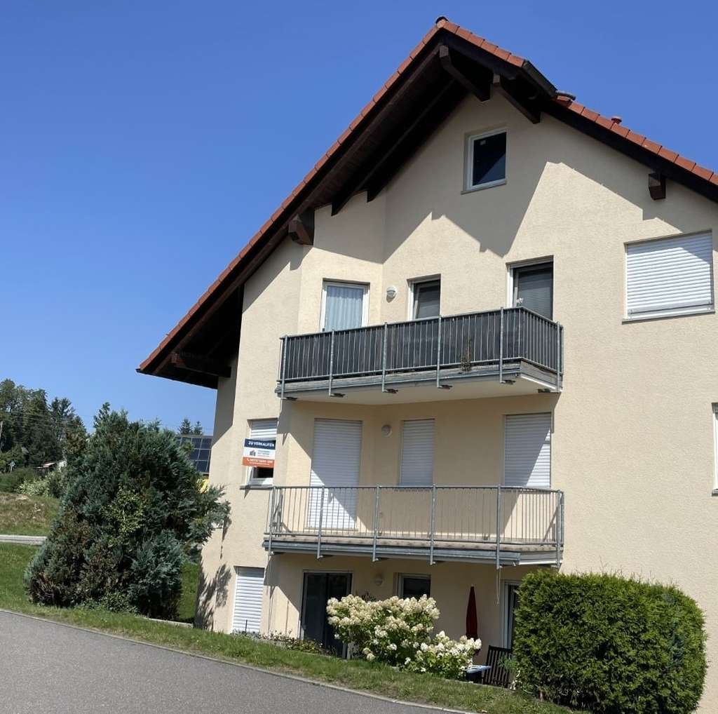 Immobilie in Thermalbad Wiesenbad - Für Eigennutzer - ruhige Traum-Wohnung mit großem Balkon zur individuellen Gestaltung!  - Bild 1