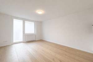 Ruhige Lage im Rückgebäude ! Renoviertes Appartement mit West-Balkon in Berg am Laim bei U-/S-Bahn – Die vollständige Adresse der Immobilie erhältst du vom Anbieter., 81673 Echarding, München – Vorschaubild 2