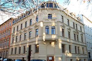 Edle 3-Zimmerwohnung mit Balkon im Dachgeschoss zu verkaufen – 6114 Paulusviertel, Halle (Saale) – Vorschaubild 3