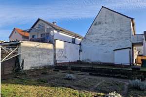 Ihr Glücksmoment! Handwerkerprojekt oder neu bebauen!
Lukrative Lage in Heddesheim – Die vollständige Adresse der Immobilie erhältst du vom Anbieter., 68542 Heddesheim – Vorschaubild 9