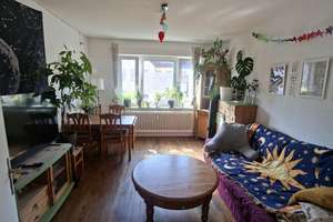 Von Privat_Schöne freie, modernisierte 2,5 - Zimmer ETW – Bothwellstraße 2, 24143 Gaarden-Ost, Kiel – Vorschaubild 2