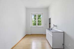 Freie 3-Zimmerwohnung mit praktischem Grundriss im ruhigen Tempelhof – Die vollständige Adresse der Immobilie erhältst du vom Anbieter., 12103 Tempelhof, Berlin – Vorschaubild 3