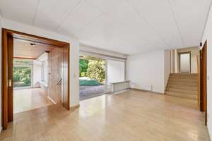 Exklusives Refugium: großzügiger Splitlevel-Bungalow mit Potenzial zur Neugestaltung – Die vollständige Adresse der Immobilie erhältst du vom Anbieter., 81735 Gartenstadt Trudering, München – Vorschaubild 7