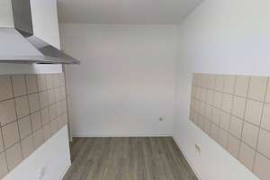 EINZIEHEN UND DIE 1. NKM GESCHENKT BEKOMMEN: Gemütliche 3-Zimmer-Wohnung mit BALKON – Staumühler Str. 5, 33104 Schloß Neuhaus, Paderborn – Vorschaubild 11