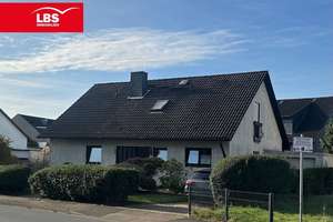 Großzügiges Einfamilienhaus mit Einliegerwohnung in Leverkusen Bürrig! 
