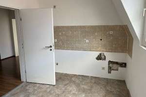 Geräumige 3,5 Raum Wohnung mit Balkon – Von-der-Reckestr. 6, 45879 Altstadt, Gelsenkirchen – Vorschaubild 9