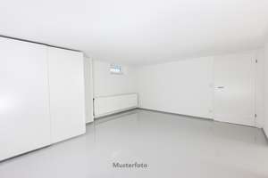 Wohnung nebst Balkon + provisionsfrei +