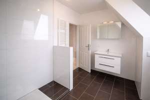 Juwel in der Innenstadt von Augsburg! Kernsanierte 2 ZKB mit Dachterrasse in absoluter Zentrumslage  – Die vollständige Adresse der Immobilie erhältst du vom Anbieter., 86152 Georgs- und Kreuzviertel, Augsburg – Vorschaubild 12