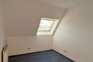 Helle 4-Zimmer-Wohnung mit Balkon in Garching bei München – Die vollständige Adresse der Immobilie erhältst du vom Anbieter., 85748 Garching bei München – Vorschaubild 10
