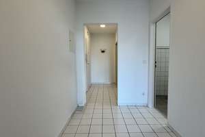 Möbliertes Apartment mit Balkon und Inventar zu verkaufen – Breslauer Str. 111, 42277 Oberbarmen, Wuppertal – Vorschaubild 14
