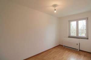 Helle 3-Zimmer-Wohnung mit zwei Balkonen – sofort bezugsbereit – Die vollständige Adresse der Immobilie erhältst du vom Anbieter., 70565 Dürrlewang, Stuttgart – Vorschaubild 5