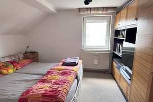 Großes Einfamilienhaus mit Renovierungsbedarf, aber viel Potenzial auf schönem Grundstück – Bamberg (Kreis) – Vorschaubild 16
