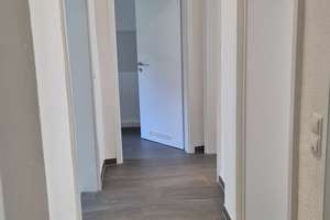 2-Zimmer Wohnung 90443 Nürnberg-Gibitzenhof 50 qm zu vermieten – Die vollständige Adresse der Immobilie erhältst du vom Anbieter., 90443 Dianastraße, Nürnberg – Vorschaubild 2