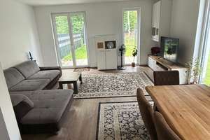 Geräumige, neuwertige 4,5-Zimmer-Doppelhaushälfte mit geh. Innenausstattung und EBK – Die vollständige Adresse der Immobilie erhältst du vom Anbieter., 12526 Bohnsdorf, Berlin – Vorschaubild 4