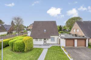 EFH in Bergheim-Büsdorf 743 qm Grundstück 128,38 qm Wohnfläche 58,80 qm Nutzfläche Garage 21,90 qm – Die vollständige Adresse der Immobilie erhältst du vom Anbieter., 50129 Bergheim – Vorschaubild 2