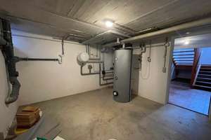 Geräumiges Wohnhaus mit großem Garten und Balkon in Ergolding – Die vollständige Adresse der Immobilie erhältst du vom Anbieter., 84030 Ergolding – Vorschaubild 23