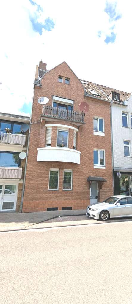 Immobilie in Grevenbroich - Altbau zentral in Stadtmitte sucht neue Eigentümer - Bild 0