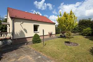 Sanierungsbedürftiges Einfamilienhaus auf ruhigem, sonnigem Grundstück in Berlin-Mahlsdorf – Die vollständige Adresse der Immobilie erhältst du vom Anbieter., 12623 Mahlsdorf, Berlin – Vorschaubild 5