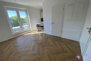 Direkt an der Spree – 2-Zimmer mit Terrasse, Fußbodenheizung & EBK – Henriette-Lustig-Strasse 21, 12555 Köpenick, Berlin – Vorschaubild 1