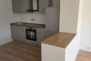 Exklusive, kernsanierte 80m² Dachgeschosswohnung mit Loft-Charakter & neuer Einbauküche – Kleine Burgholzstraße 16, 44145 Nordmarkt, Dortmund – Vorschaubild 2