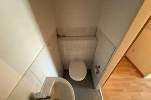 Stilvoll modernisiert: 3-Zimmer-Wohnung im Heideviertel mit 2 Balkonen – Brelinger Hof 15, 30625 Heideviertel, Hannover – Vorschaubild 13
