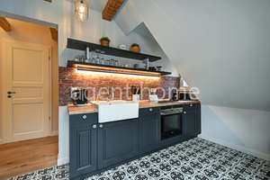 MÖBLIERT - LOFT STYLE - Gemütliche Dachgeschosswohnung – Die vollständige Adresse der Immobilie erhältst du vom Anbieter., 70184 Bopser, Stuttgart – Vorschaubild 9