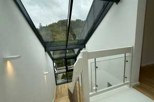 Lichtdurchflutetes, großzügiges Doppelhaus in modernem Stil – Starnberg (Kreis) – Vorschaubild 18