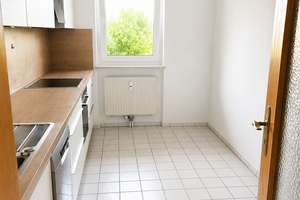 Ab sofort: Großzügige 3 Zimmer Wohnung mit 2 Balkonen – Von-Reuter-Straße 2, 80997 Allach, München – Vorschaubild 4