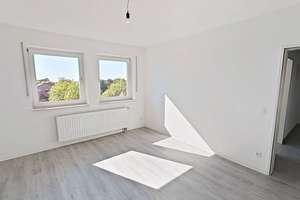 Großzügiges Raumwunder: Lichtdurchflutete 2-Zimmer-Wohnung mit Balkon in Paderborn-Dahl – Hardehauser Weg 8, 33100 Kernstadt, Paderborn – Vorschaubild 4