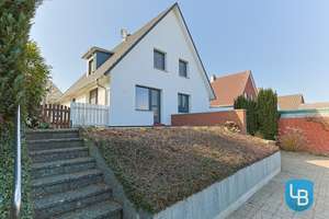 Ihr Zuhause an der Ostsee: Einfamilienhaus in Süsel – Die vollständige Adresse der Immobilie erhältst du vom Anbieter., 23701 Süsel – Vorschaubild 1