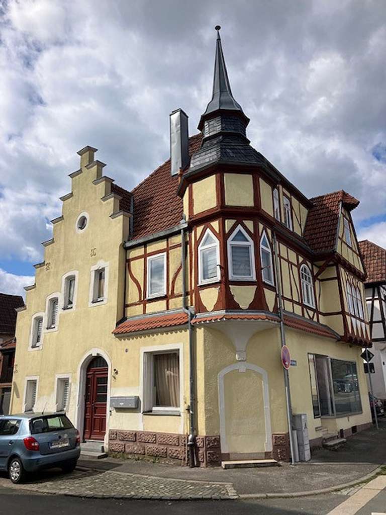 Immobilie in Bad Rodach - Historisches Stadthaus mit Charme & Potential – Denkmalgeschützt und vielseitig nutzbar  Bad Rodach - Bild 2