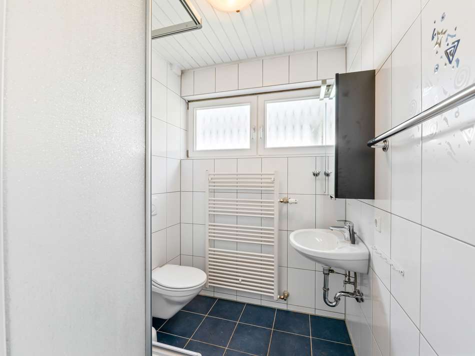2. Badezimmer EG 