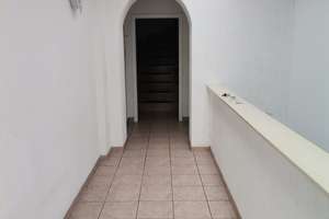 Geräumige 3 Zimmerwohnung mit Dachterrasse  – Die vollständige Adresse der Immobilie erhältst du vom Anbieter., 51371 Rheindorf, Leverkusen – Vorschaubild 2
