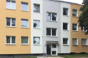 Attraktive 3 Zimmer-Wohnung mit Balkon in grüner Lage zu vermieten.