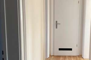 Attraktive 2-Zimmer-Wohnung in Top-Lage (Nähe Thalkirchen / Isar) – Nachmieter gesucht – Die vollständige Adresse der Immobilie erhältst du vom Anbieter., 81379 Thalkirchen, München – Vorschaubild 1