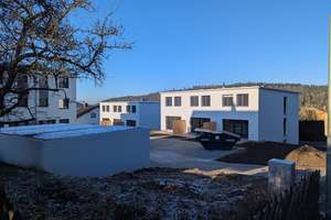 Neubau 2026: High-Tech RMH mit ELW mit PV-Speicher, A+ & extrem niedrige Nebenkosten KFW40 + KFWG-Q – Hölderlinstraße 26d, 75181 Würm, Pforzheim – Vorschaubild 3