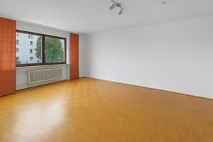 Attraktives Mehrfamilienhaus mit Potential in verkehrsgünstiger Lage in Augsburg-Lechhausen – Die vollständige Adresse der Immobilie erhältst du vom Anbieter., 86165 Lechhausen-Süd, Augsburg – Vorschaubild 4