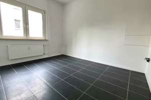 Komplett sanierte 2 Zimmer Wohnung in Essen zu vermieten – Glockenstraße 45, 45359 Frintrop, Essen – Vorschaubild 4