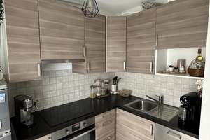 Hübsche 2 Zimmer Wohnung mit Einbauküche!