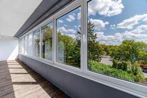 Bezugsfreie 2-Zimmer-Wohnung mit großzügiger Süd-Loggia und gepflegtem Zustand – Netzerstraße 21, 80992 Moosach-Bahnhof, München – Vorschaubild 4