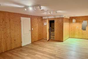 Gepflegtes Stadthaus in bevorzugter Lage in den Elbvororten und direkter Nähe zur ISH – Die vollständige Adresse der Immobilie erhältst du vom Anbieter., 22609 Osdorf, Hamburg – Vorschaubild 11